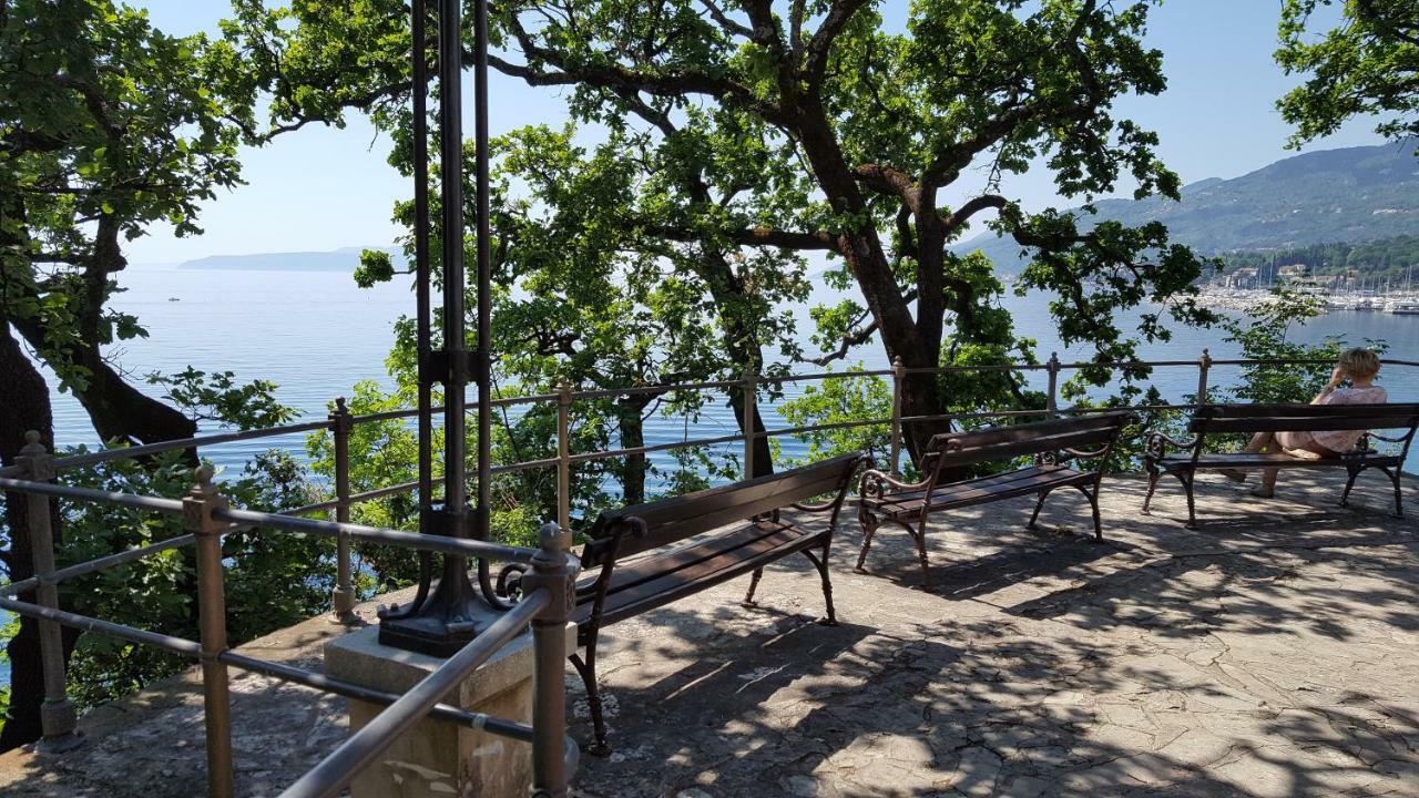 Josephine'S Garden Apartment Opatija Ngoại thất bức ảnh